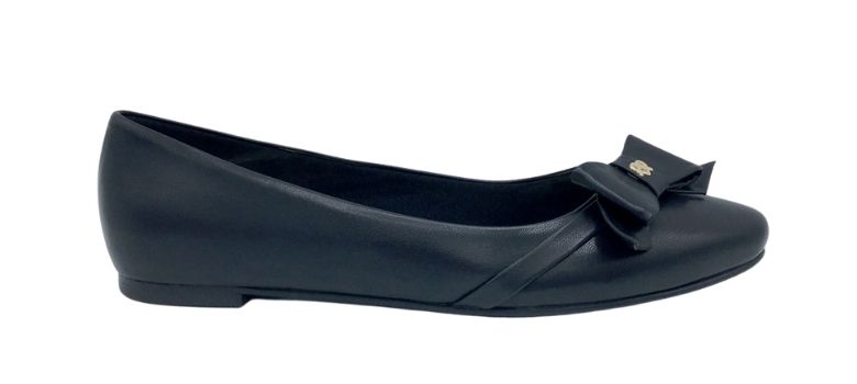 Gunas black vegan ballet flats