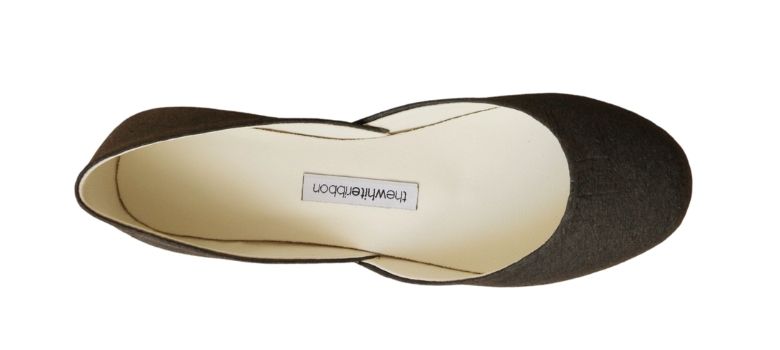 The White Ribbon vegan ballet flats