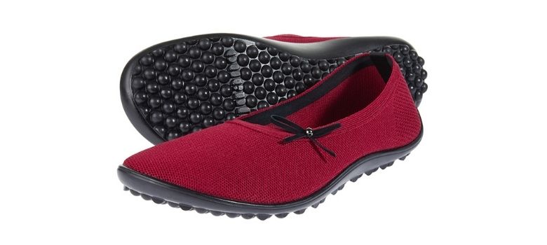 Vegan barefoot flats Leguano Shoes